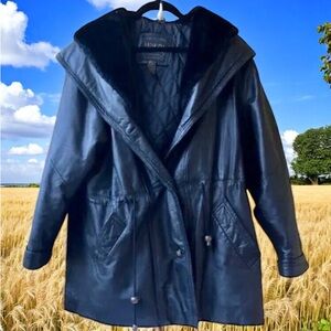 VENEZIA LEATHERS Vintage Black Leather Jacket Hood Faux Fur Quilt Lined